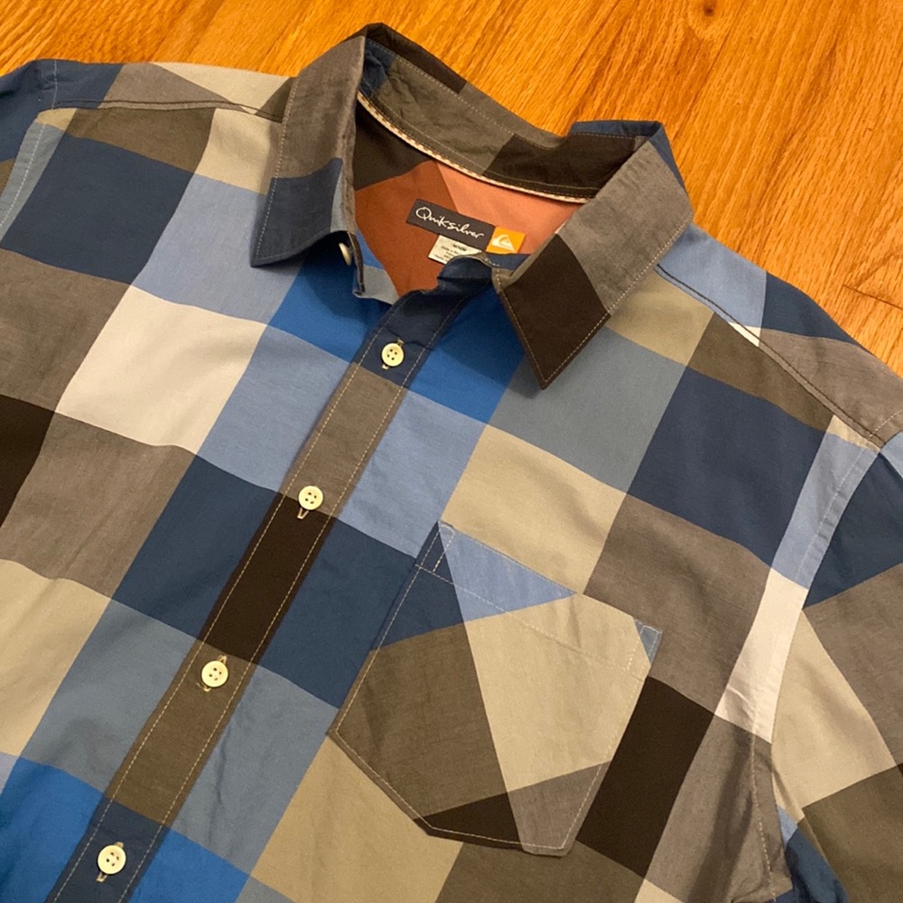 NWOT Quiksilver LS